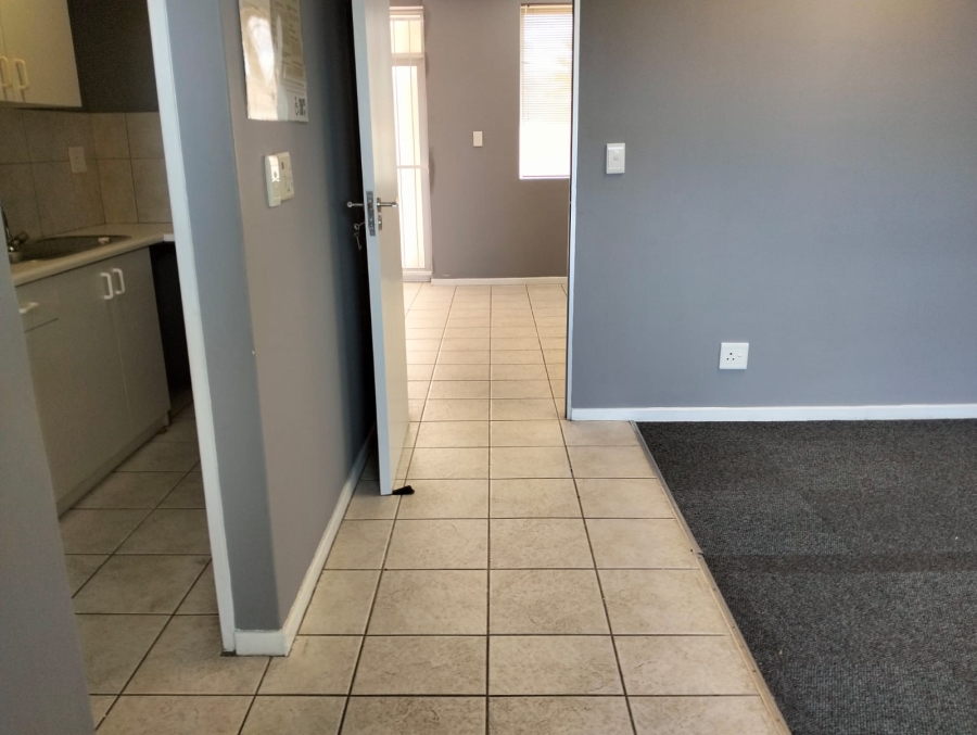 To Let commercial Property for Rent in Durbanville Western Cape